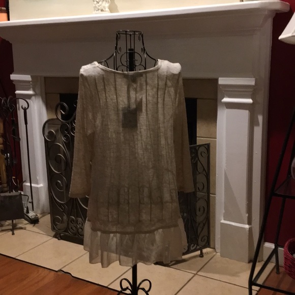 NWT Living Doll semi sheer Tunic❤️ - Picture 5 of 9